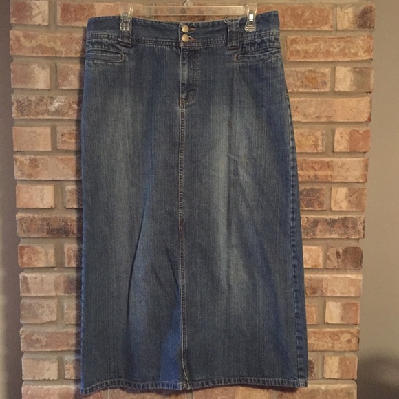 Faded Glory Dresses & Skirts - Women’s jean skirt